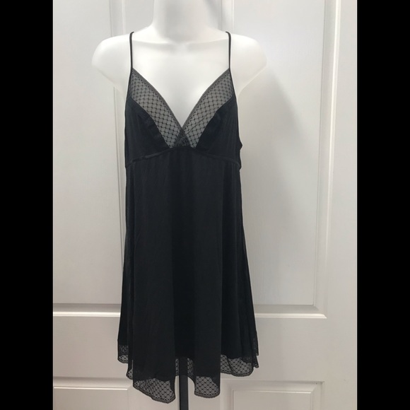 NEW wTag-VICTORIA’s SECRET Black Chemise L - Picture 2 of 3
